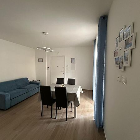 Apartament Dimora Rosa Bari Zewnętrze zdjęcie