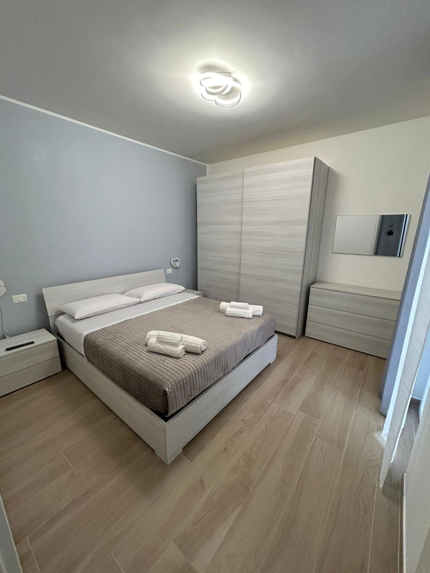 Apartament Dimora Rosa Bari Zewnętrze zdjęcie